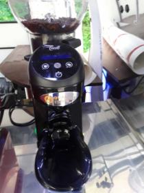 Кофемолка для мобильной кофейни Кунил Трон прямого помола со счетчиком порций